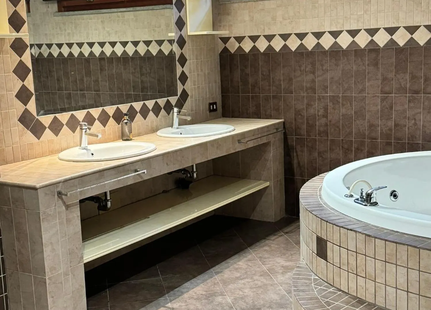 فندق Dolcevita Eur 2 Luxury روما إيطاليا